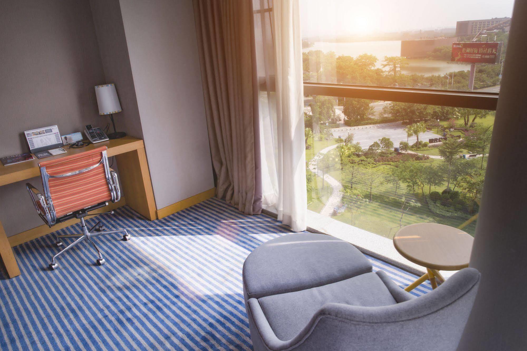 Aloft Dongguan Songshan Lake Exterior foto